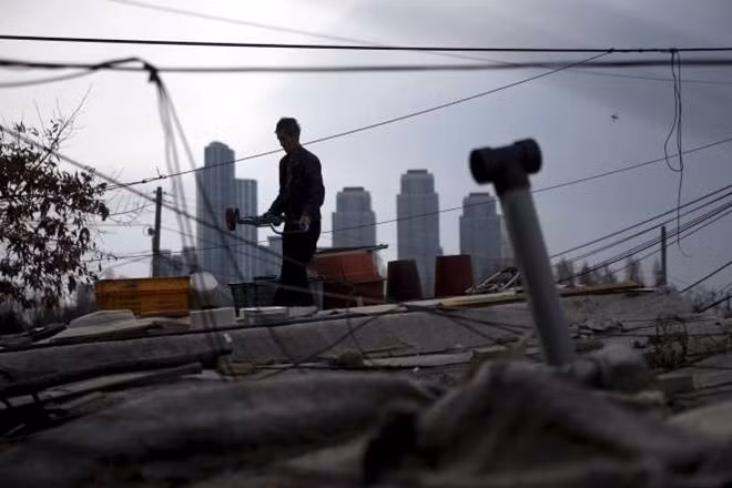 Tháng 12/2014, chính quyền Seoul và quận Gangnam nhất trí về kế hoạch xây dựng hàng nghìn nhà ở dành cho người thu nhập thấp. "Chúng tôi phải tiếp tục chờ đợi và chẳng có quyền lợi gì, chỉ biết tin vào những điều chính quyền nói", ông Ahn cho biết.