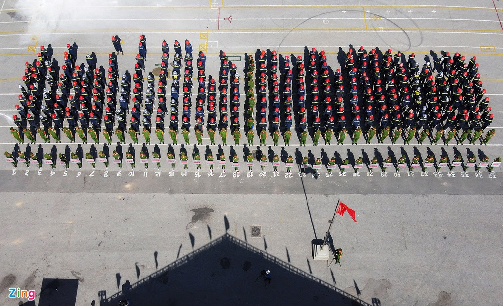 Sáng 23/6, Bộ Công an phối hợp cùng Công an Hà Nội đã tổ chức Hội thi thể thao nghiệp vụ chữa cháy và cứu nạn, cứu hộ trong chương trình Đại hội khỏe Vì an ninh Tổ quốc lần thứ VIII năm 2020.