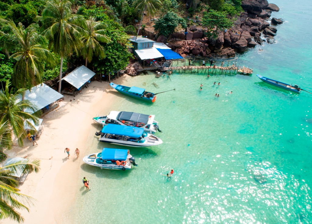 Nam dao: Loi giai cho bai toan phat trien cua thien duong Phu Quoc