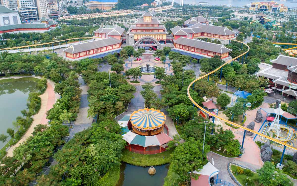 Ha Long: So huu shophouse mat duong de kinh doanh dau 2020