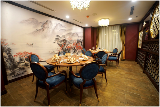 Mot Hong Kong thu nho trong khong gian nha hang Hong Hua Ting-Hinh-4