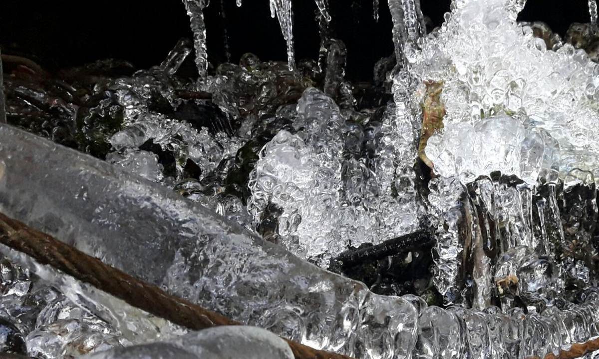 Ve dep cua “dinh nui bac” Fansipan trong mua dong-Hinh-6