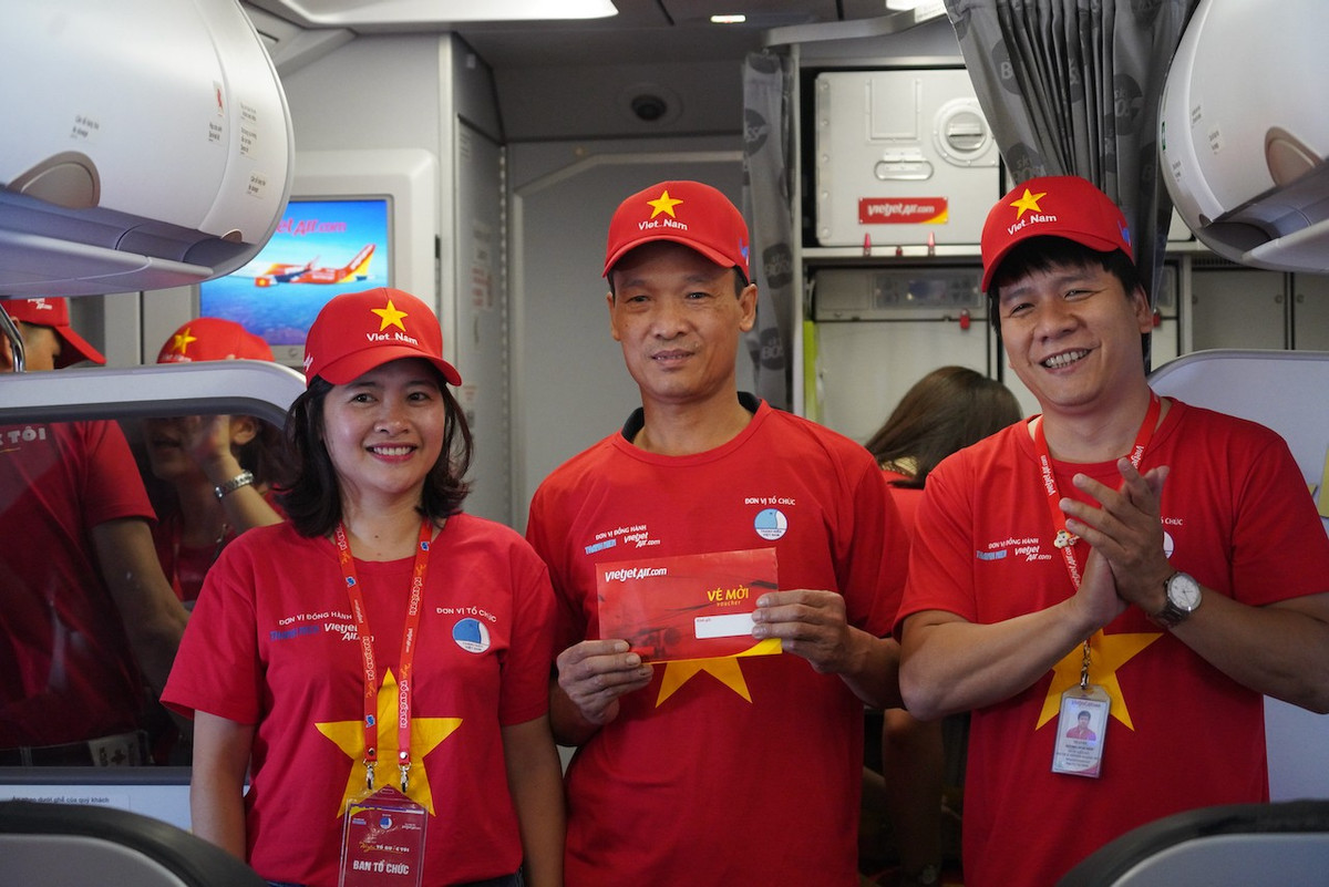 Tau bay Vietjet bat dau Hanh trinh “Toi yeu To quoc toi”-Hinh-2