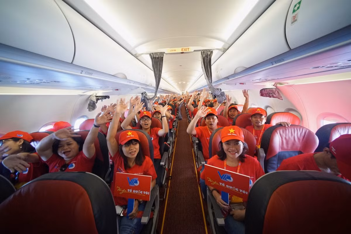 Tau bay Vietjet bat dau Hanh trinh “Toi yeu To quoc toi”
