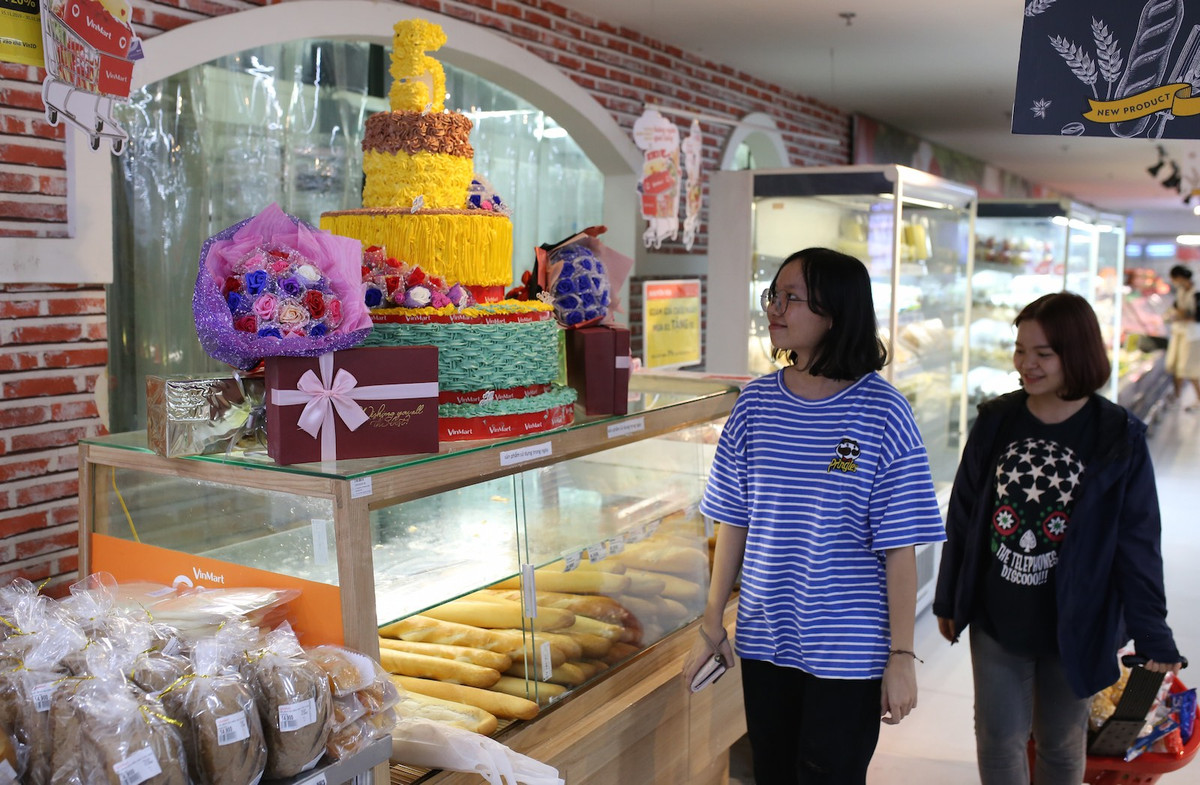 VinMart &VinMart+ nhon nhip, ruc ro truoc ngay tron 5 tuoi-Hinh-7