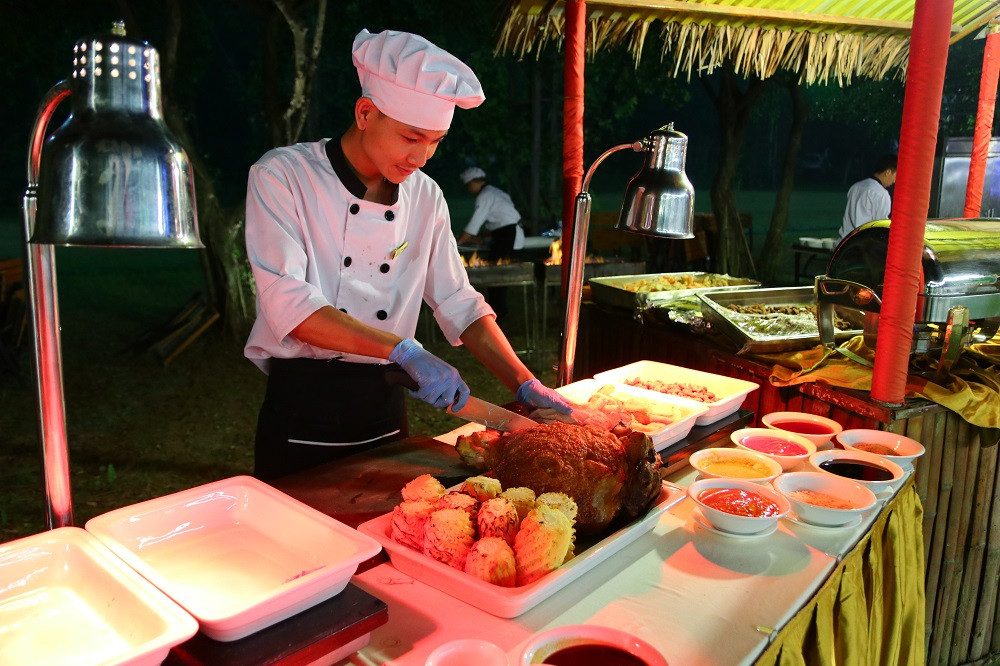 “Doi gio” Year End Party voi khong gian moi la ngay gan Ha Noi-Hinh-11