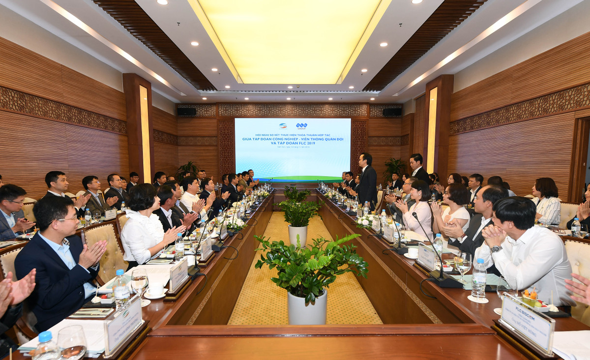 Viettel va FLC tiep tuc hop tac day manh chuyen doi so