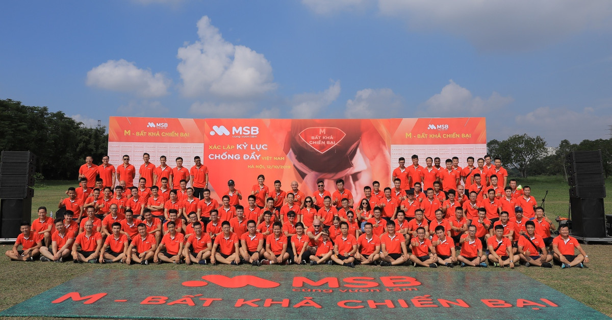 Khi dan cong so ren suc khoe va lap ky luc Viet Nam