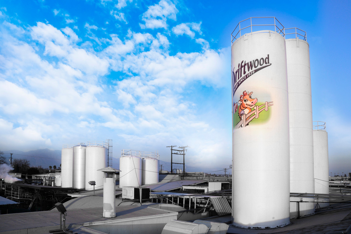 Doan bo nong nghiep Hoa Ky den tham va lam viec tai nha may sua Viet Nam-Hinh-7