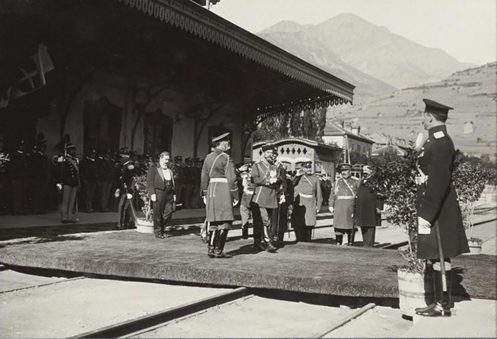 Chuyến thăm Racconigi, Italy năm 1909 là một trong những hoạt động ngoại giao quan trọng của Sa hoàng Nicholas II.