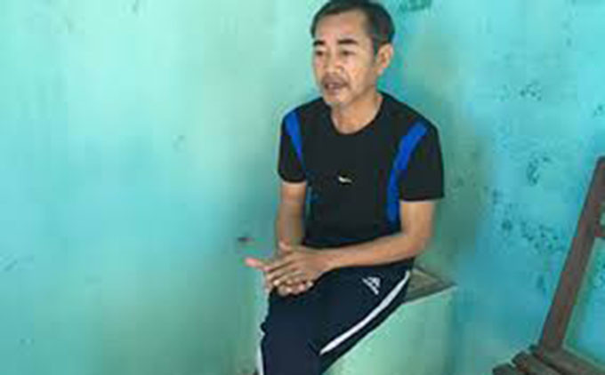  4. Thầy giáo dạy Đạo đức dụ dỗ quan hệ với 3 học sinh tiểu học: Tháng 11/2018, TAND Quảng Nam đã mở phiên tòa xét xử sơ thẩm, tuyên phạt bị cáo Nguyễn Quang Chung (SN 1969, nguyên giáo viên trường tiểu học Zơ Nông, thị trấn Thạnh Mỹ, huyện Nam Giang) 24 năm tù giam về tội dâm ô, hiếp dâm trẻ em. 