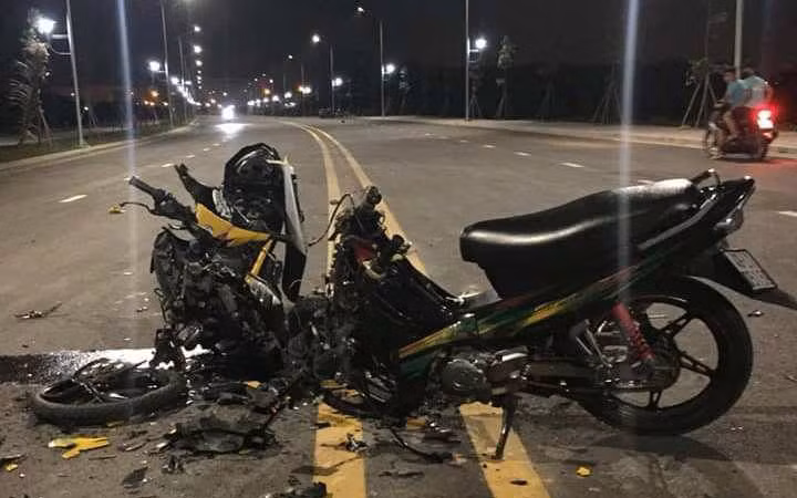 Phu Tho: Hai xe may va cham khien 2 nguoi tu vong
