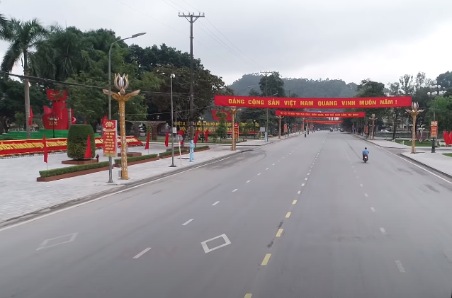 Cùng với việc dựng chân dung đối tượng nghi vấn, Công an tỉnh Yên Bái đã tiến hành rà soát hàng trăm đối tượng nghi vấn trên địa bàn. Khó khăn chồng chất khó khăn, bị hại là người sống độc thân, có mối quan hệ phức tạp.