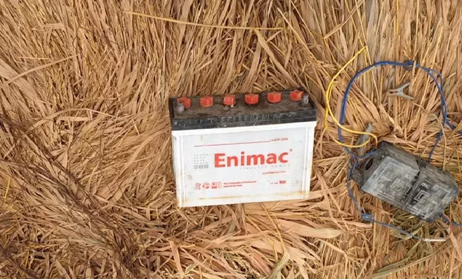  Giăng bẫy điện diệt chuột khiến hàng xóm tử vong: Ông Trần Văn Được (43 tuổi, ở huyện Cờ Đỏ, TP Cần Thơ) làm bẫy điện để ngăn chuột cắn lúa non nhưng vô tình khiến hàng xóm là ông Võ Thanh Sơn (51 tuổi) tử vong. Ngày 15/3, Công an TP Cần Thơ cho biết đã khởi tố bị can, bắt tạm giam ông Được. 