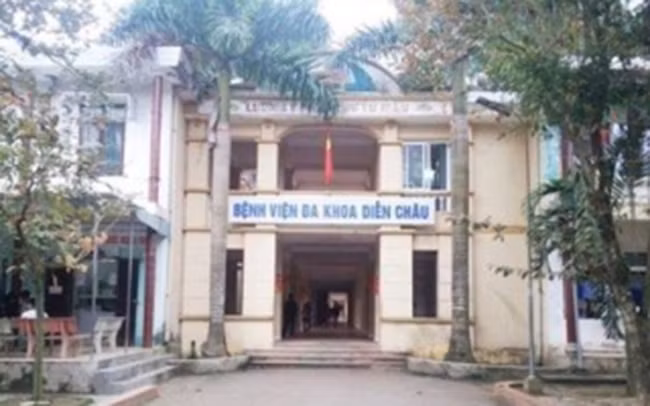 "Con ngựa bất kham" khiến cánh lái xe trên QL1A khiếp sợ ấy lại bị cảm phục trước một nữ y tá đã có một đời chồng và 1 người con. Hôm đàn em của Thế Sơn bị chém, anh đưa đệ tử vào bệnh viện Đa khoa huyện Diễn Châu cấp cứu với thái độ ngông cuồng, yêu cầu phải bác sỹ khẩn trương khâu vá. Lúc đó vào ban đêm, chị Đinh Thị Oanh vừa xử lý vết thương cho bệnh nhân vừa sợ hãi trước sự hung hãn của đại ca xứ Nghệ.