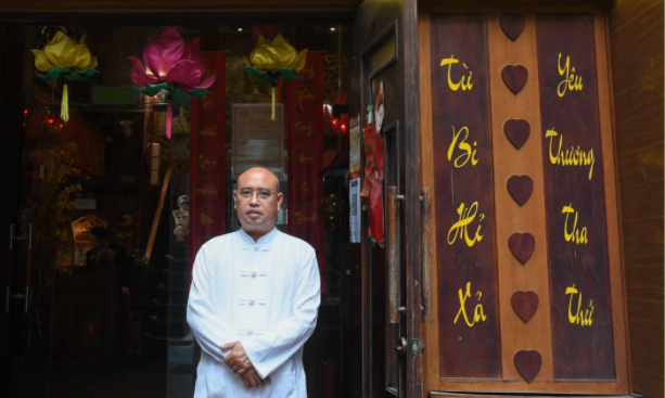 Trum giang ho khet tieng Van Tuyen va con duong hoan luong ki la