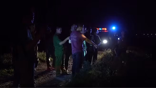 Hanh trinh pha an: Co gai tre chet chay, bien dang ben bo song-Hinh-2