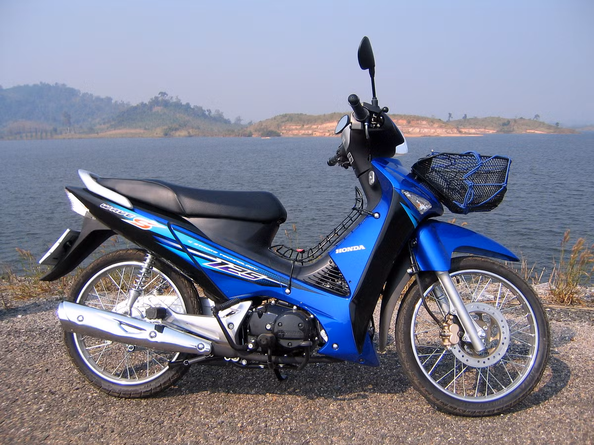 Qua khám nghiệm, cơ quan Công an xác định nạn nhân H. tử vong do bị vật cứng đập nhiều nhát vào vùng đầu, trong đó nghiêm trọng nhất là 2 nhát dọc vùng trán, 1 nhát ngang gáy. Những cú đập này khiến hộp sọ nạn nhân bị vỡ rạn nhiều mảng, vùng trán bị lún sâu. Thời gian tử vong khoảng trong ngày 25, 26/1/2011. Tài sản bị mất gồm chiếc xe máy WaveS; điện thoại di động Nokia, nhẫn vàng. (Ảnh minh họa, nguồn internet)