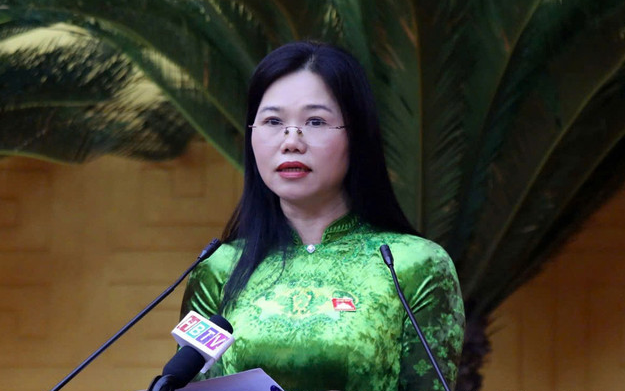 Tân Phó Bí thư Tỉnh ủy Hòa Bình Bùi Thị Minh. Chiều cùng ngày, Tỉnh ủy Bình Phước đã tổ chức lễ công bố và trao các quyết định của Ban Bí thư Trung ương Đảng về công tác cán bộ. Tại buổi lễ, Trưởng Ban Tổ chức Tỉnh ủy Nguyễn Hồng Trà đã công bố các quyết định của Ban Bí thư Trung ương Đảng về việc chuẩn y ông Nguyễn Khắc Thọ, Ủy viên Ủy ban Kiểm tra Tỉnh ủy giữ chức Phó Chủ nhiệm Ủy ban Kiểm tra Tỉnh ủy nhiệm kỳ 2020-2025; chuẩn y bà Nguyễn Thị Bích Liên, Chánh văn phòng Cơ quan Ủy ban Kiểm tra Tỉnh ủy tham gia Ủy ban Kiểm tra Tỉnh ủy nhiệm kỳ 2020-2025. Ngày 26/2, Tỉnh uỷ Bình Thuận tổ chức hội nghị công bố quyết định của Ban Bí thư Trung ương Đảng về công tác cán bộ. Tại hội nghị, đại diện Ban Tổ chức Trung ương đã công bố quyết định của Ban Bí thư về việc ông Đỗ Hữu Huy thôi giữ chức Phó Chủ tịch Ủy ban Quản lý vốn nhà nước tại doanh nghiệp; điều động, luân chuyển, chỉ định ông Đỗ Hữu Huy tham gia Ban Chấp hành, Ban Thường vụ Tỉnh ủy và giữ chức Phó Bí thư Tỉnh ủy Bình Thuận nhiệm kỳ 2020 - 2025. Cùng ngày, tại Kỳ họp thứ 32 (kỳ họp chuyên đề), HĐND tỉnh Bình Thuận khoá XI đã bầu ông Đỗ Hữu Huy giữ chức vụ Chủ tịch UBND tỉnh, nhiệm kỳ 2021 - 2026.