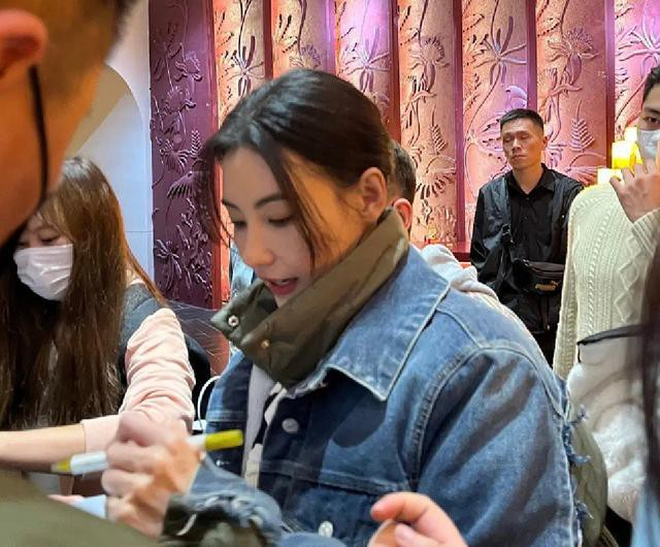 Truong Ba Chi: Nhan sac tuoi 41... tu tin co dan ong tot theo duoi