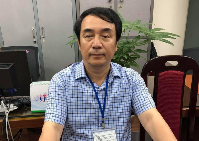  Ông Trần Hùng bị khởi tố tội "Nhận hối lộ": Ngày 19/11, Bộ Công an đã ra quyết định thay đổi quyết định khởi tố bị can đối với ông Trần Hùng - Cựu Tổ trưởng Tổ 1444 thuộc Tổng cục QLTT, Bộ Công Thương từ tội "Lợi dụng chức vụ quyền hạn trong khi thi hành công vụ" sang "Nhận hối lộ".