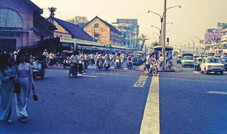 Đường Lê Lợi.