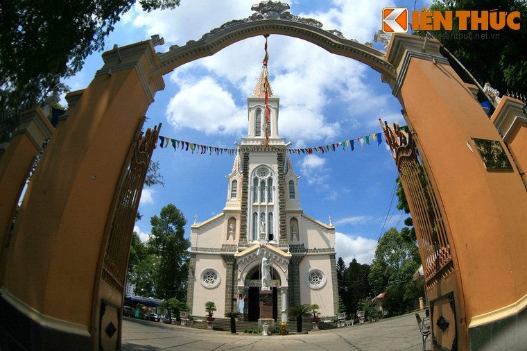 Nhà thờ Huyện Sỹ ngày nay.