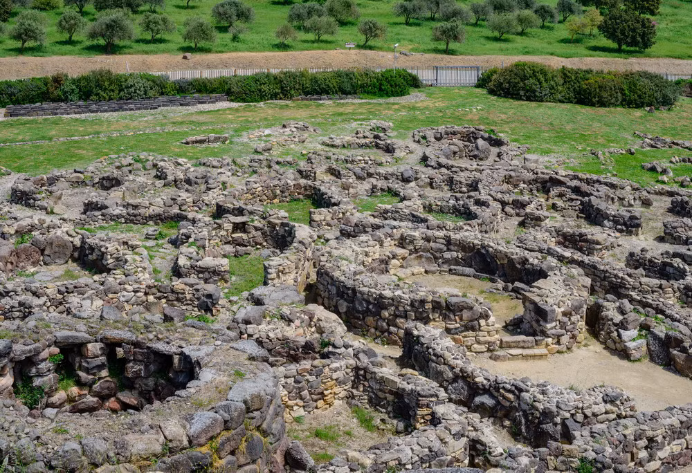 Cho đến nay, chưa có nhiều thông tin về chủ nhân của cấu trúc này được giải mã.