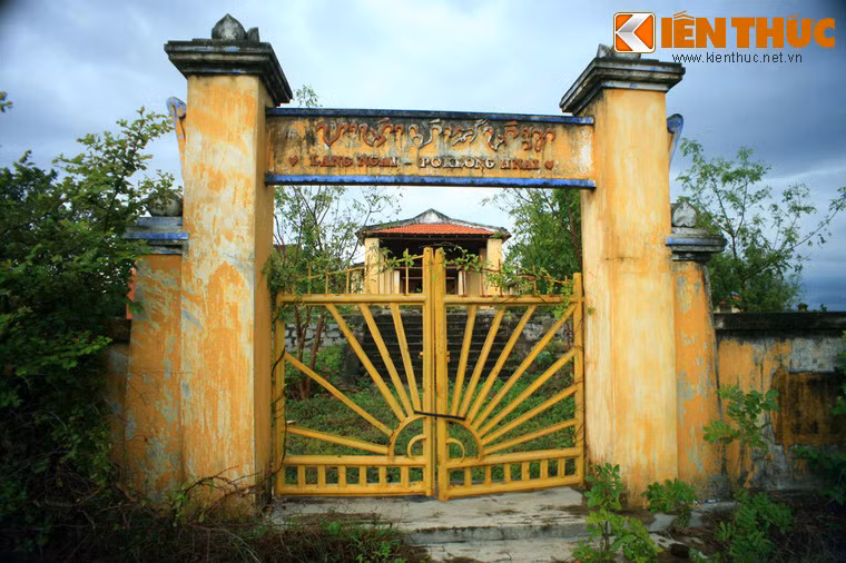 Ngoi den tho vua Cham co kien truc cuc ky dac biet