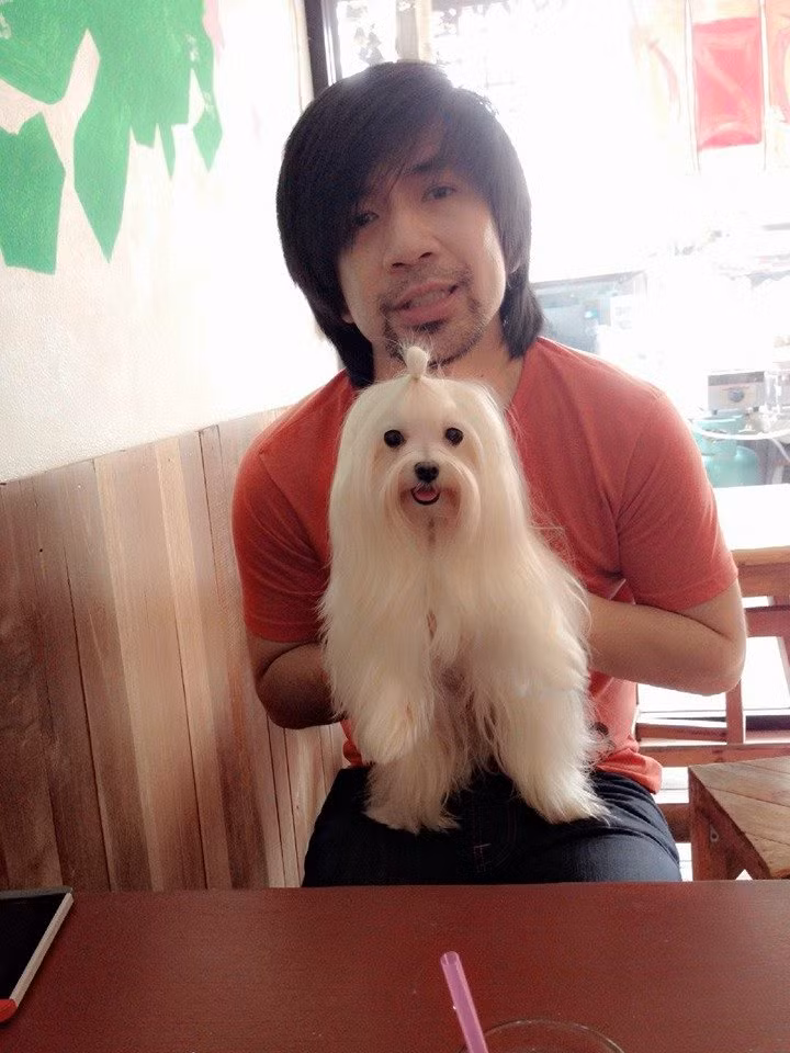 Thêm một điều nữa mà sếp của Toffie tiết lộ đó là, trong bộ ảnh nữ sinh Nhật phiên bản Thái, Toffie đã tự make-up cho mình mà không cần nhớ chị em phụ nữ nào trợ giúp.