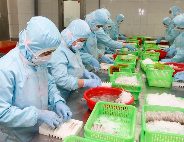 Bat ngo truoc muc luong cao nhat duoc chi tra o Can Tho