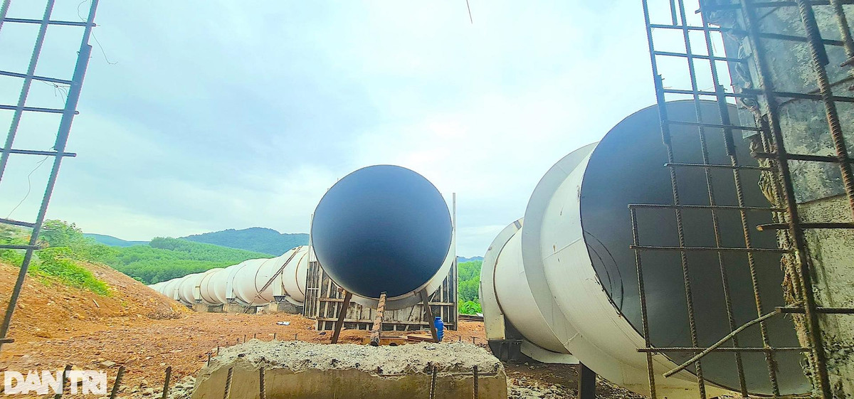 Đường ống lấy nước này sẽ phục vụ vùng hạ du gồm các huyện: Quỳ Hợp, Nghĩa Đàn, Tân Kỳ, Thái Hòa và một số xã của huyện Anh Sơn.