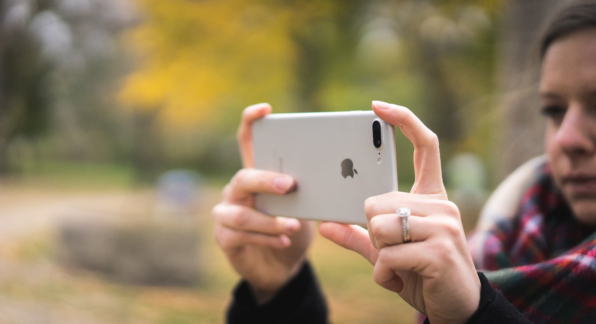 Vi sao nhieu dan du lich chuong iPhone hon may anh nho gon?-Hinh-11