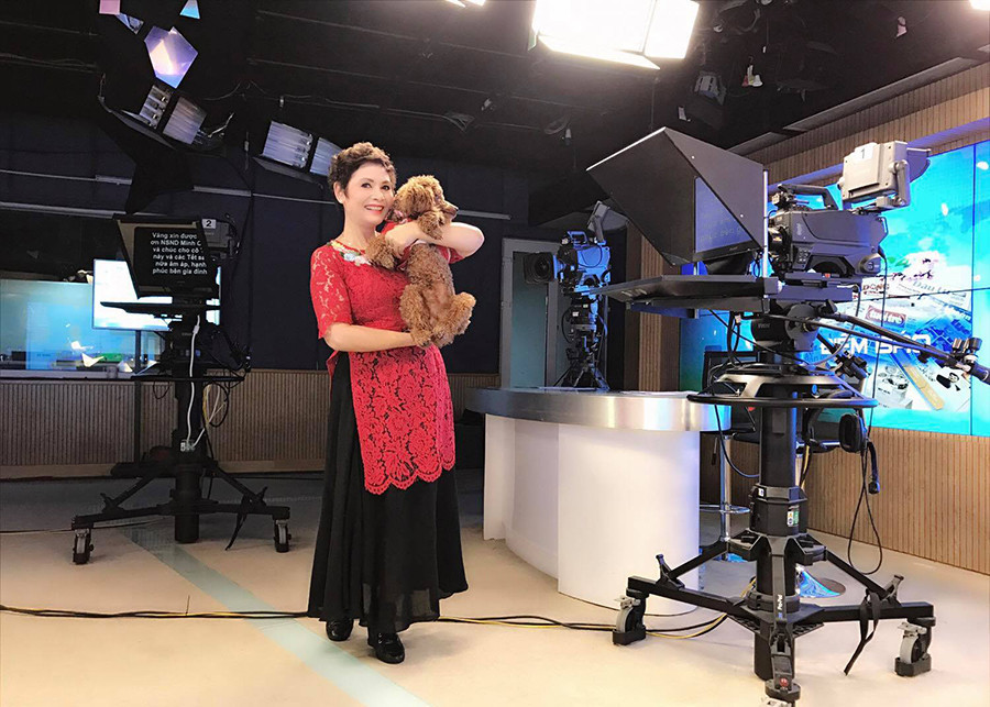 NSND Minh Châu sống cùng thú cưng khi con gái định cư ở Mỹ - Hình 8 NSND Minh Chau song cung thu cung khi con gai dinh cu o My-Hinh-8