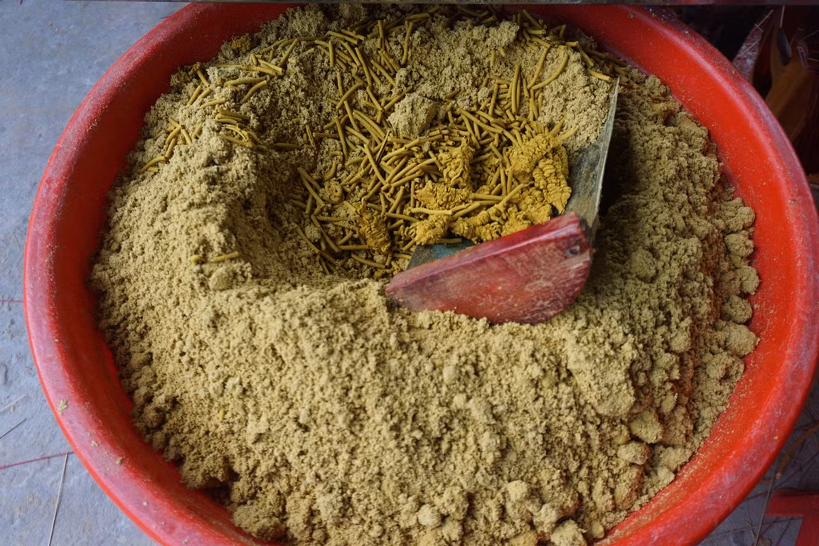 Ghe tham lang “gin giu linh hon nguoi da khuat”-Hinh-3