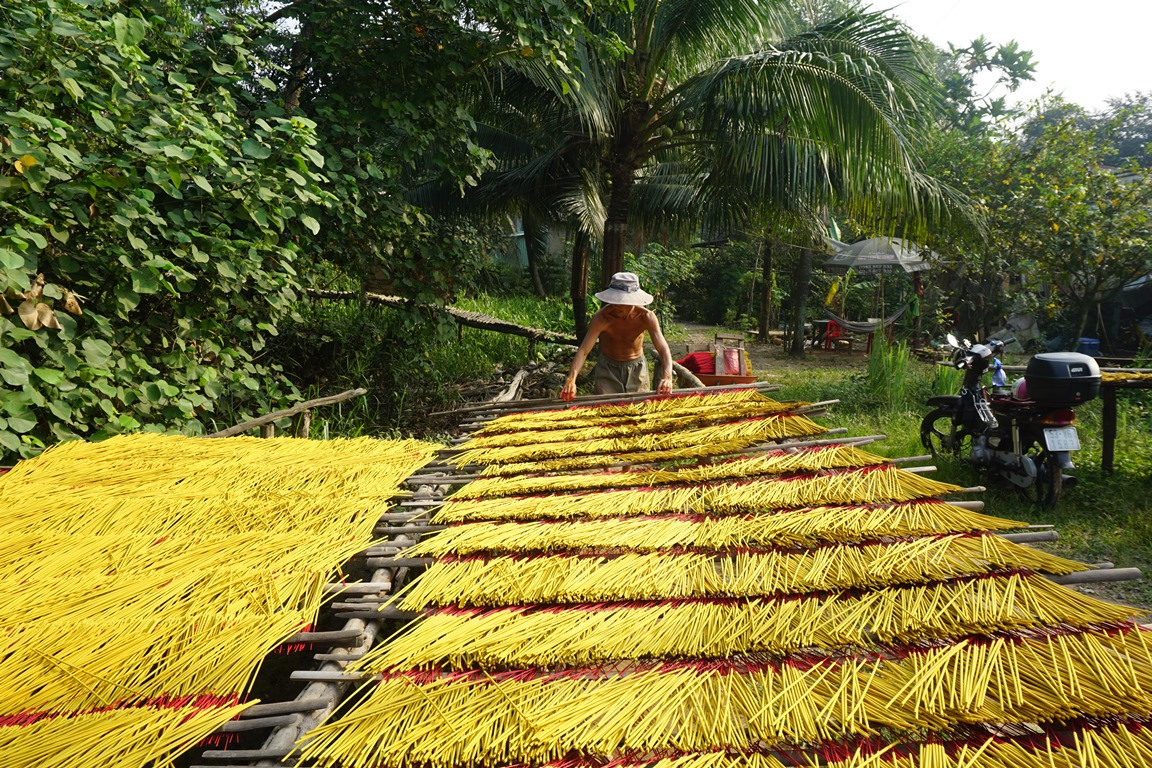 Ghe tham lang “gin giu linh hon nguoi da khuat”-Hinh-9