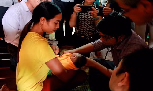 Chau be o Dak Lak khong con nhiem virus Zika