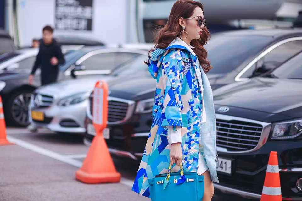 Túi xách Hermes có giá lên đến hàng trăm triệu đồng.