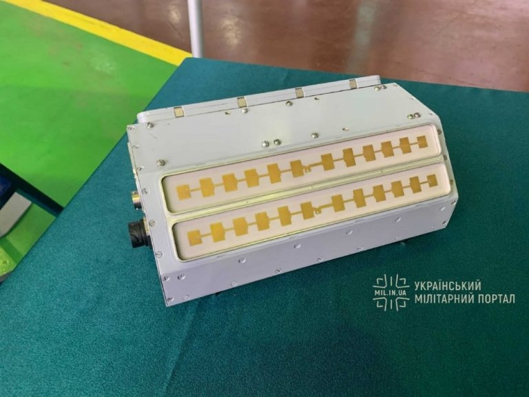 Khi làm nhiệm vụ trên biển, vũ khí này có thể tiêu diệt những chiến hạm cỡ nhỏ, tàu đổ bộ đối phương.