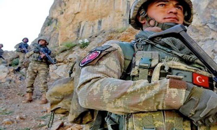 Nhà lãnh đạo Thổ Nhĩ Kỳ cho biết, hiện tại các lực lượng Gìn giữ hòa bình của Nga đã bắt đầu triển khai đến vùng lãnh thổ Karabakh. Ông lưu ý rằng các cuộc đàm phán về Karabakh cũng đang các cấp bộ trưởng ngoại giao của Thổ Nhĩ Kỳ và Liên bang Nga gấp rút tổ chức.