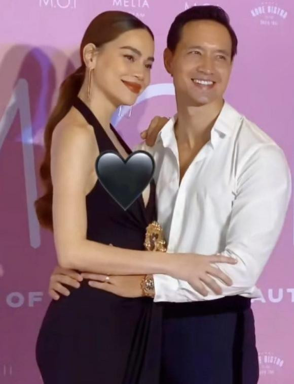 Ha Ho va Kim Ly cung xuat hien tai mot su kien- chuan phong do-Hinh-11