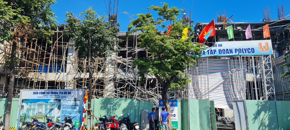 Đà Nẵng: Hiện trường vụ sập giàn giáo khiến 5 người thương vong Da Nang: Hien truong vu sap gian giao khien 5 nguoi thuong vong