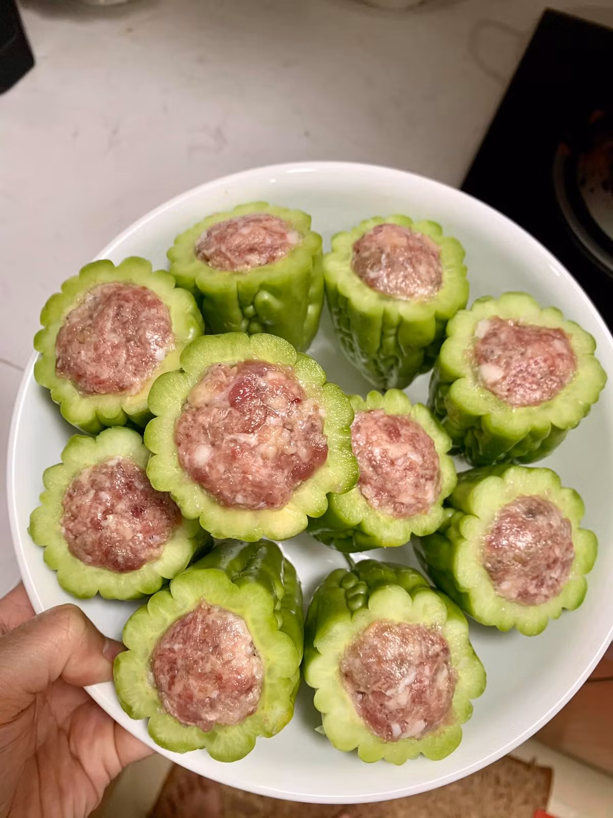 Muop dang nau cung thit vit- mon ngon la, giai nhiet cho mua he-Hinh-4