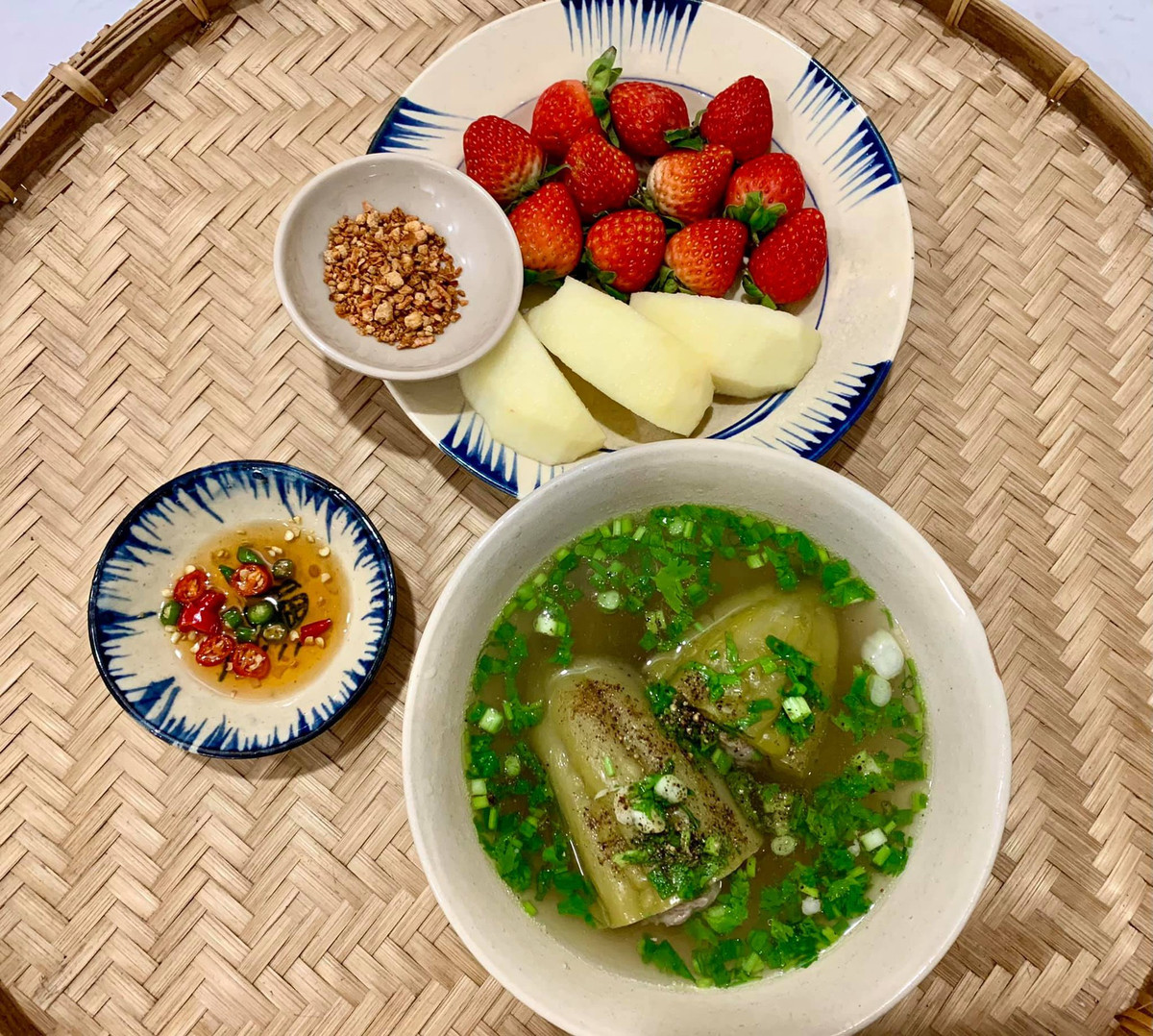 Muop dang nau cung thit vit- mon ngon la, giai nhiet cho mua he-Hinh-5