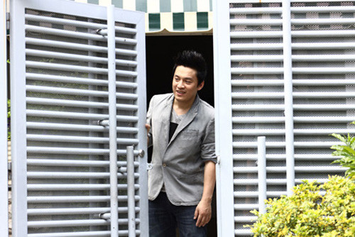 Ghe tham ngoi nha dam chat nghe si cua Lam Truong