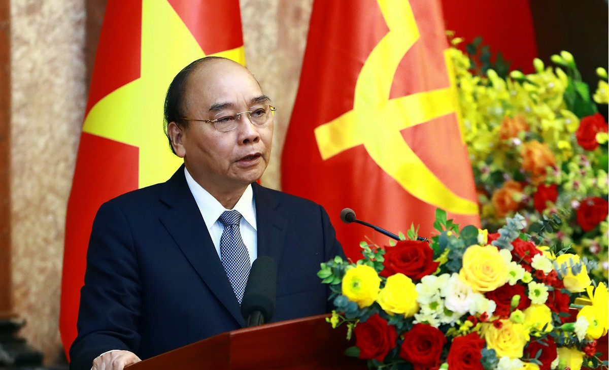 Nguyen Chu tich nuoc Nguyen Xuan Phuc: “Toi chiu trach nhiem chinh tri nguoi dung dau”