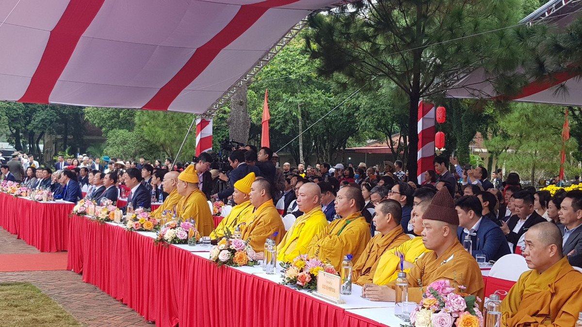 Theo Chủ tịch UBND tỉnh Hải Dương, năm 2023, cũng là năm bản lề trong việc quyết tâm thực hiện thắng lợi các chỉ tiêu, nhiệm vụ phát triển kinh tế - xã hội trong Nghị quyết Đại hội Đảng bộ tỉnh lần thứ 17. “Phát huy các giá trị di sản văn hóa trên địa bàn tỉnh Hải Dương nói chung và các giá trị di sản tại Khu di tích Quốc gia đặc biệt Côn Sơn - Kiếp Bạc nói riêng sẽ góp phần nâng cao tinh thần đoàn kết, thống nhất, tạo sức mạnh của cả hệ thống chính trị, sự hưởng ứng, đồng thuận của các tầng lớp nhân dân để phấn đấu, hoàn thành tốt các mục tiêu, nhiệm vụ đề ra.