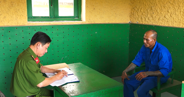 Nguoi phu nu bi sat hai o cay xang: Hai hung loi khai hung thu