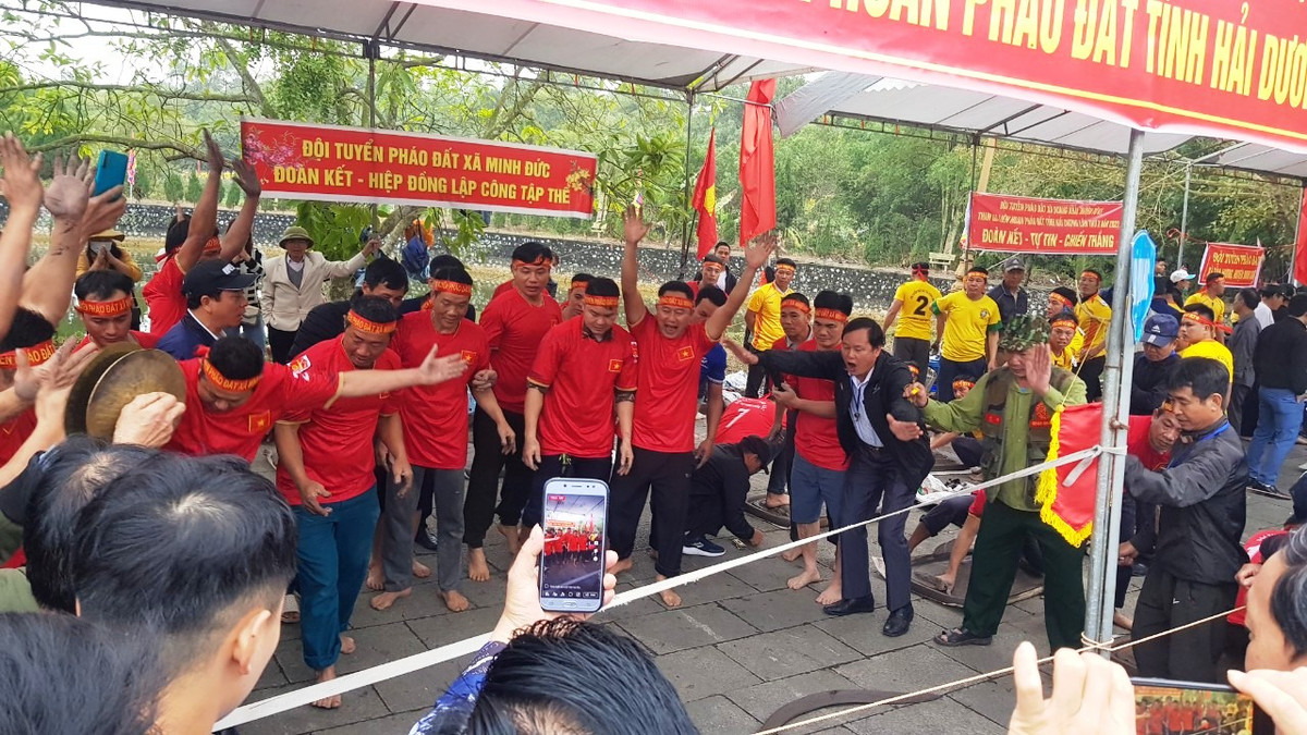 Liên hoan Pháo đất tỉnh Hải Dương lần thứ X không chỉ là sân chơi rèn luyện sức khỏe, mà còn thể hiện sự kế thừa, phát huy di sản văn hóa của cha ông. 