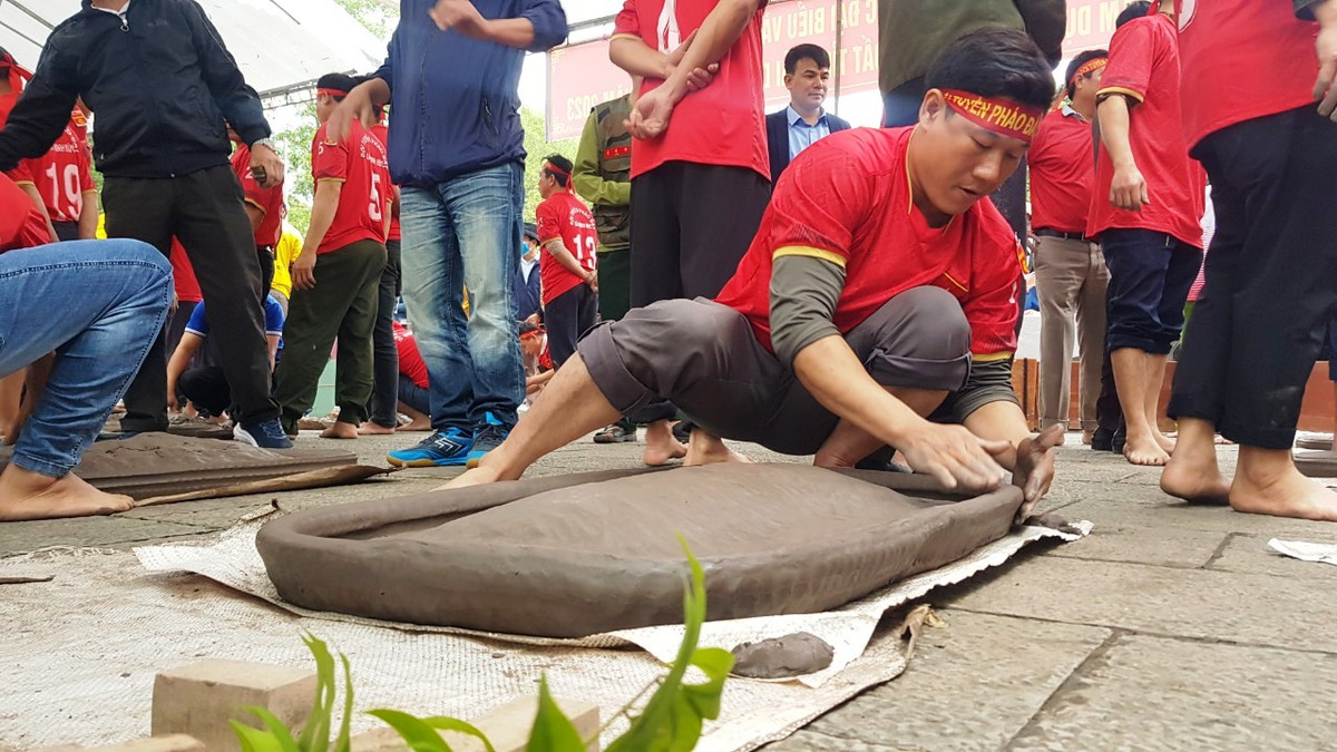 Đòi hỏi pháo thủ không chỉ có kinh nghiệm mà còn cần có sức khỏe.